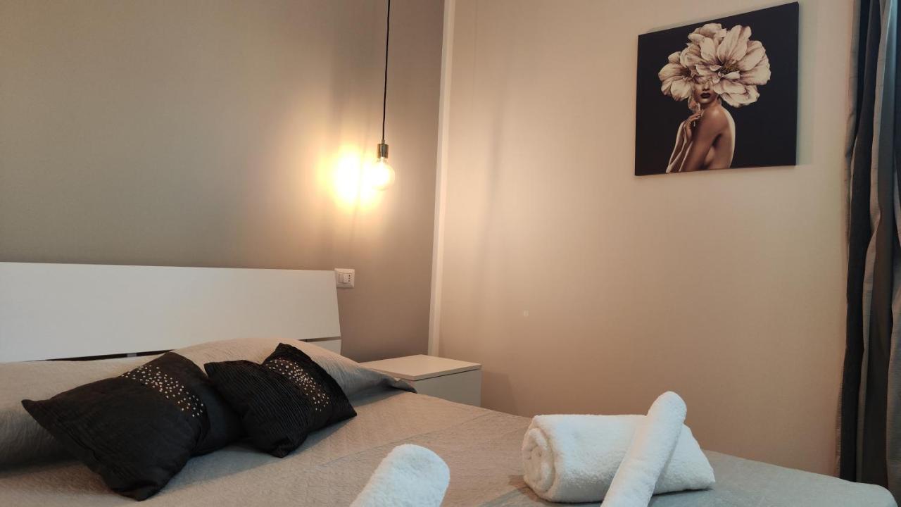 Esmada Lamezia Terme Leilighet Eksteriør bilde