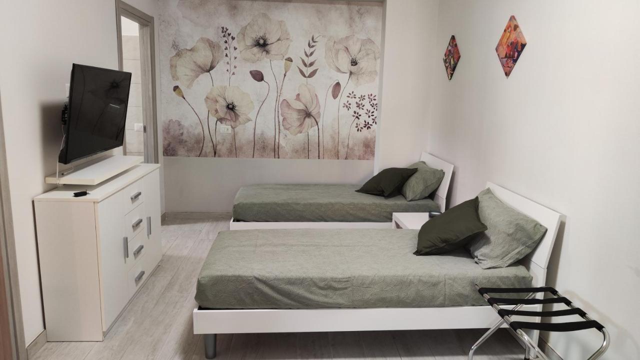 Esmada Lamezia Terme Leilighet Eksteriør bilde
